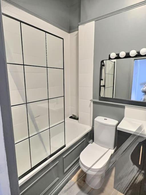 Luxury Quiet 2 Bed Apartment Exeter Exterior photo